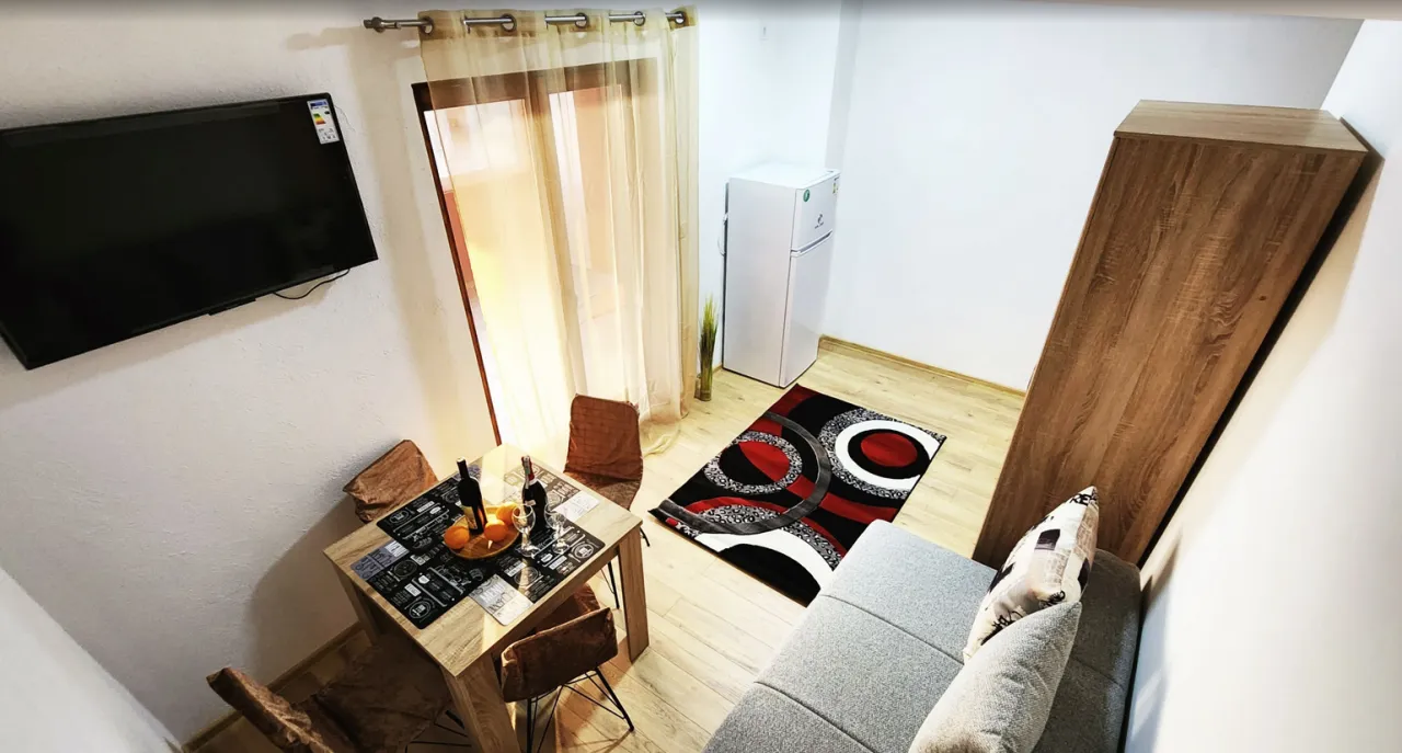 Rent, one bedroom apartment, 55m², Šušanj, Bar