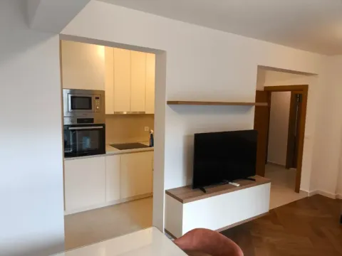 Rent, one bedroom apartment, 48m², Kava, Tivat - image 3