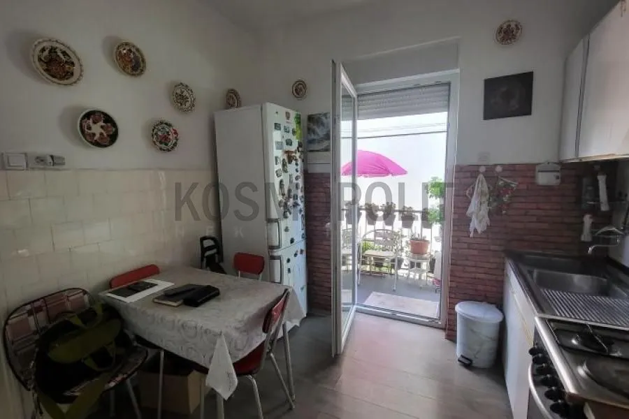 Prodaja, dvosoban stan, 67m², Savski Venac, Beograd