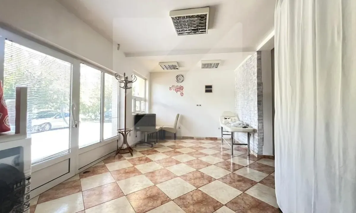 Rent, office space, 35m², Zagorič, Podgorica