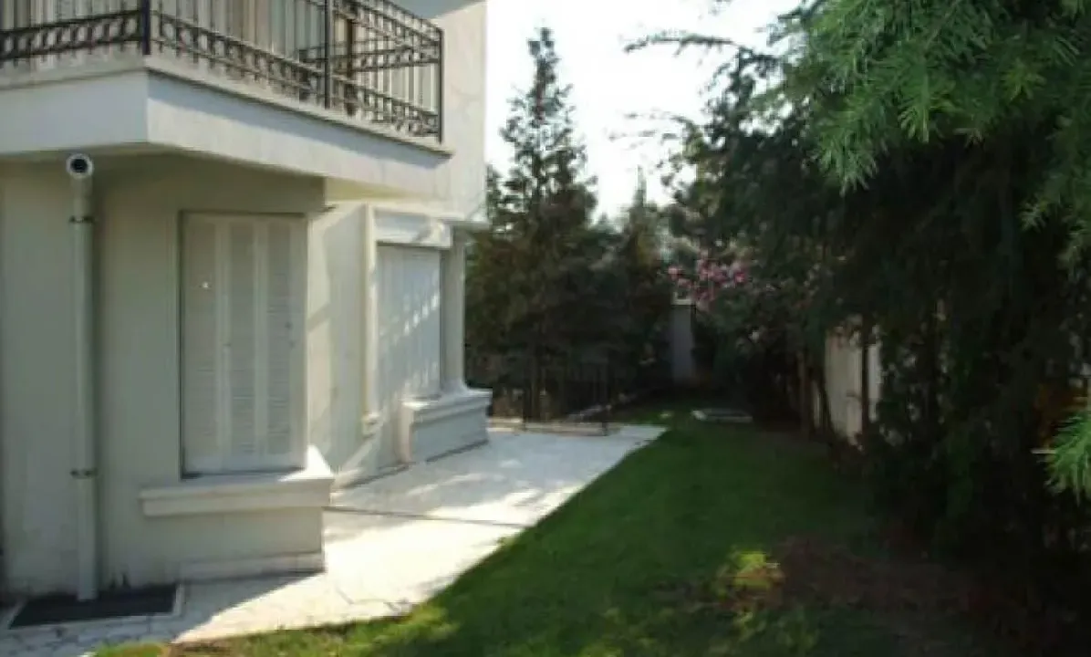 Izdavanje, kuća, 400m², Savski Venac, Beograd