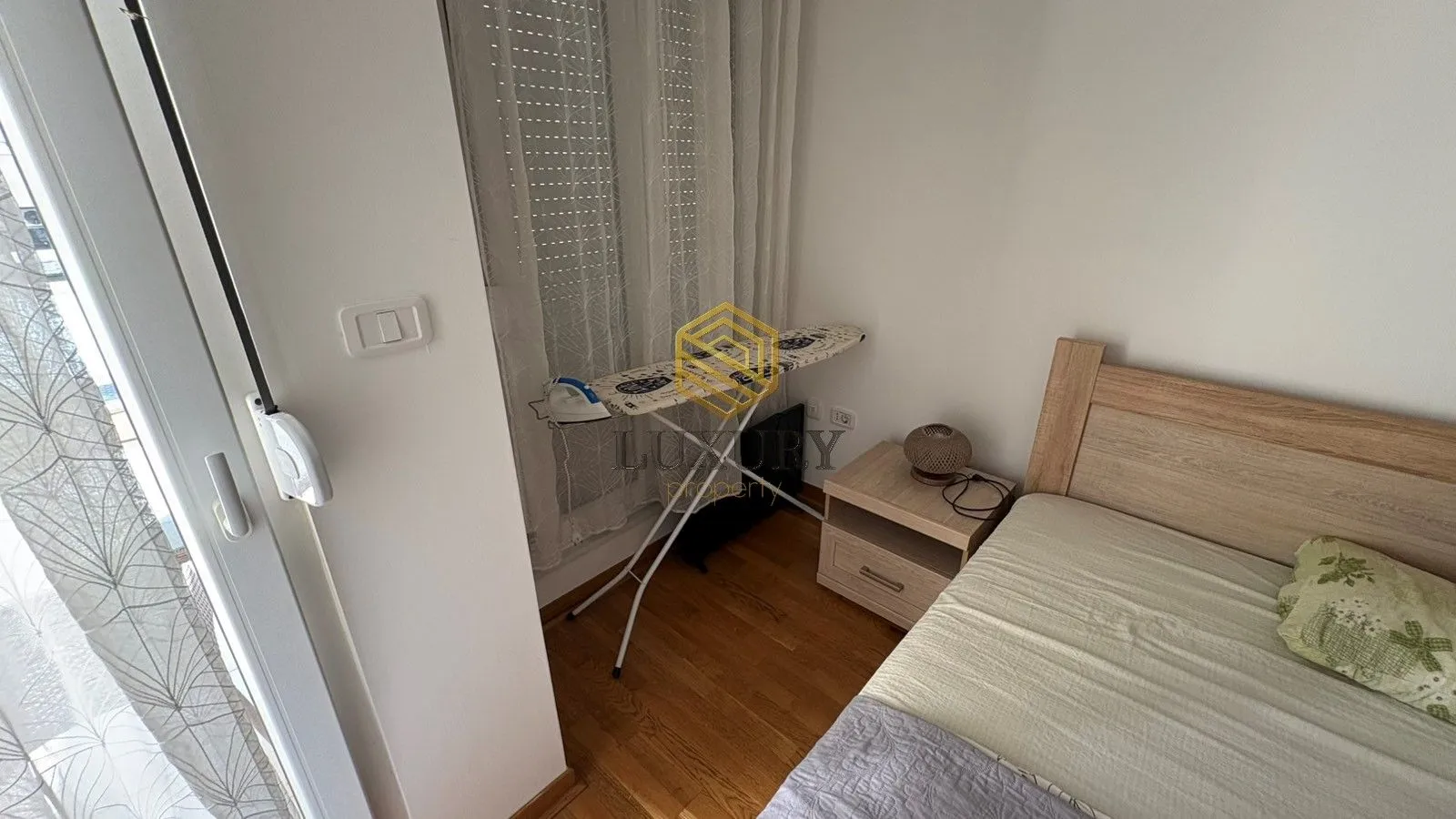Rent, one bedroom apartment, 44m², City Kvart, Podgorica