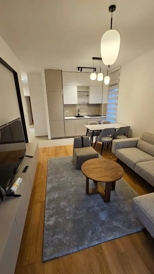 Rent, two bedroom apartment, 83m², Bečići, Budva