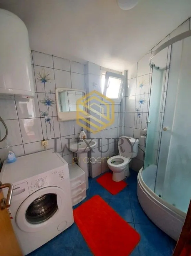 Izdavanje, jednosoban stan, 42m², Tološi, Podgorica