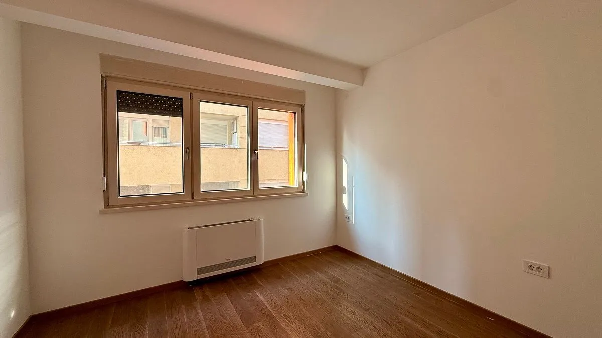 Prodaja, četvorosoban stan, 89m², Vračar Hram, Vračar Sve Podlokacije