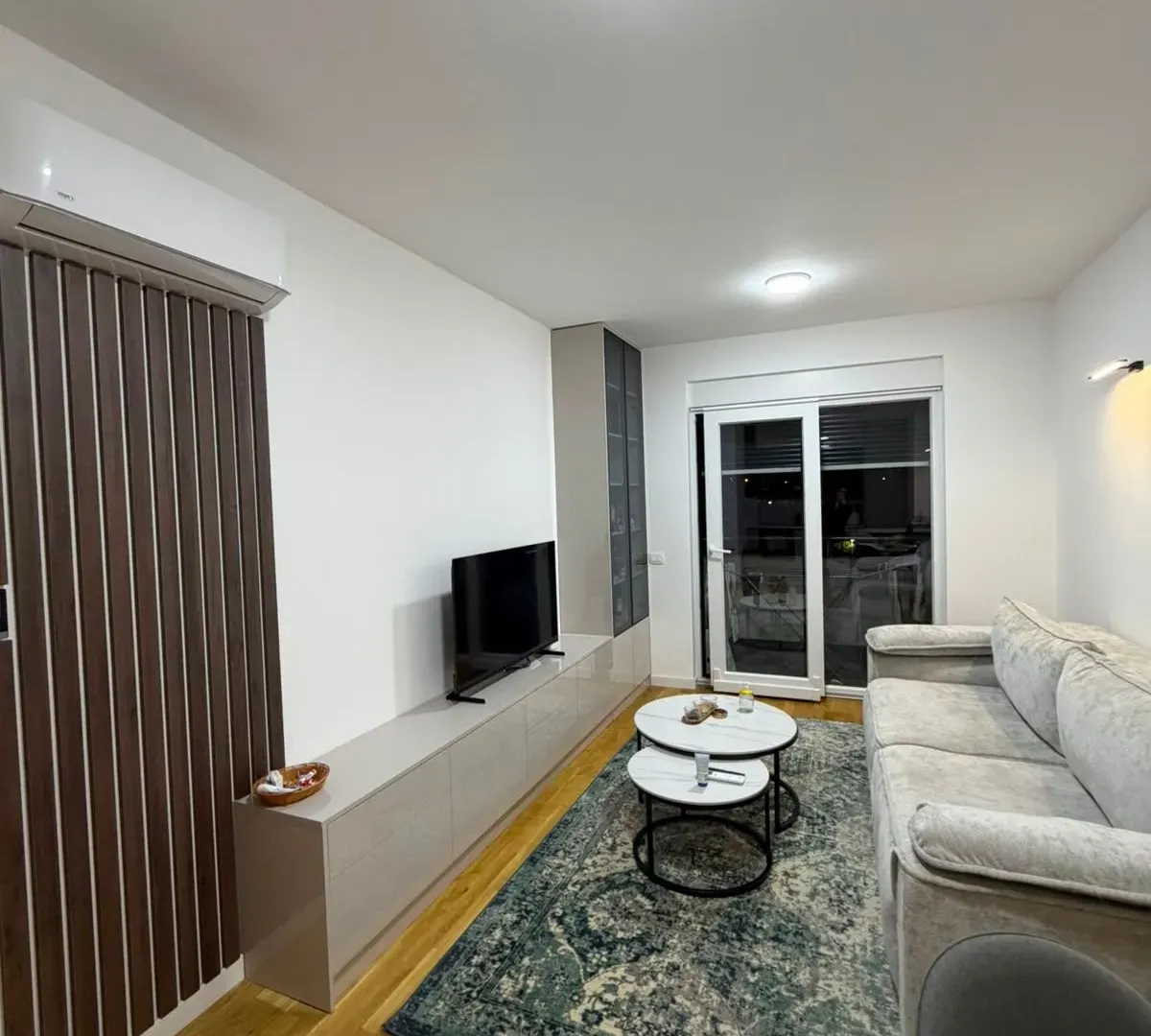 Rent, one bedroom apartment, 47m², Centar, Bar