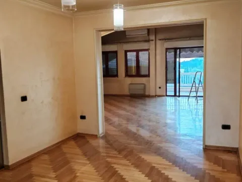 Prodaja, petosoban stan, 355m², Preko Morače, Podgorica - image 9