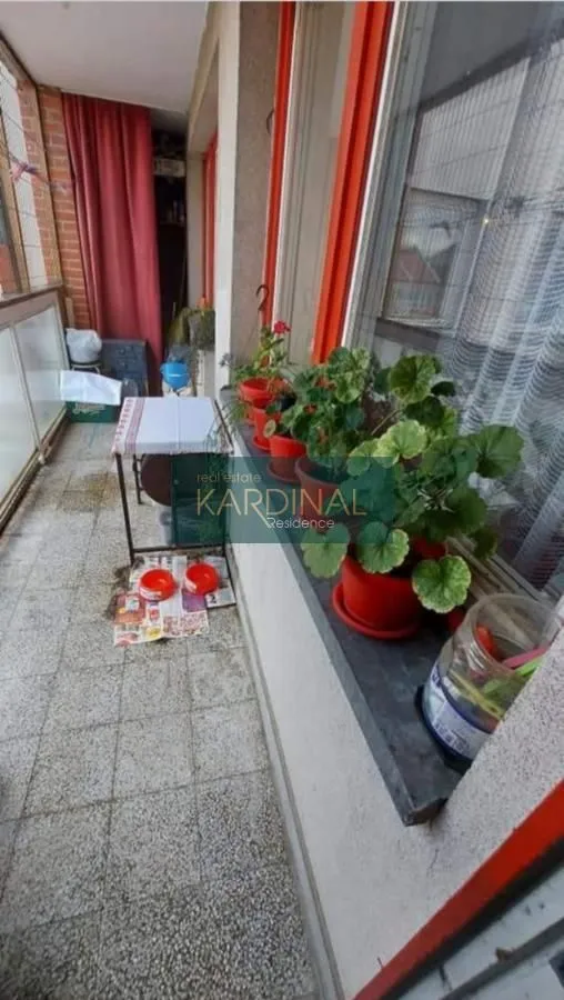 Prodaja, dvosoban stan, 66m², Centar, Jagodina