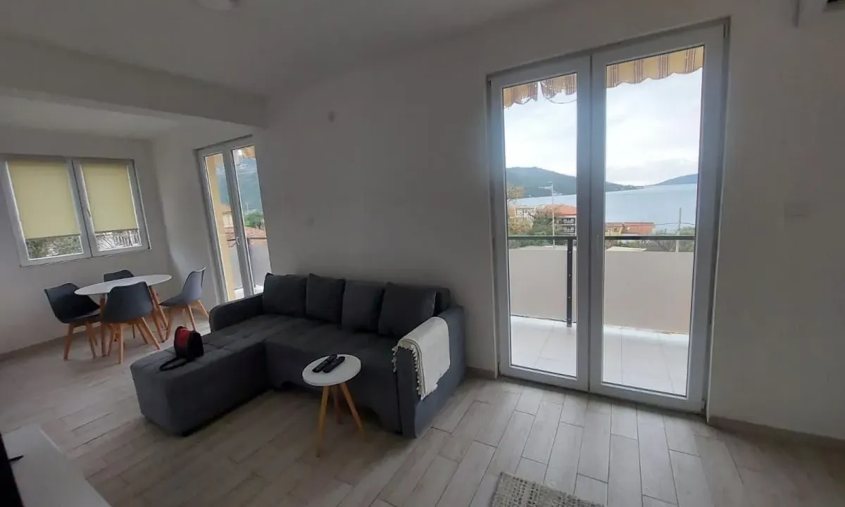 Prodaja, jednosoban stan, 52m², Kumbor, Herceg Novi