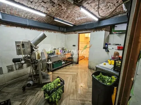 Sale, office space, 82m², Stari Grad, Beograd - image 4