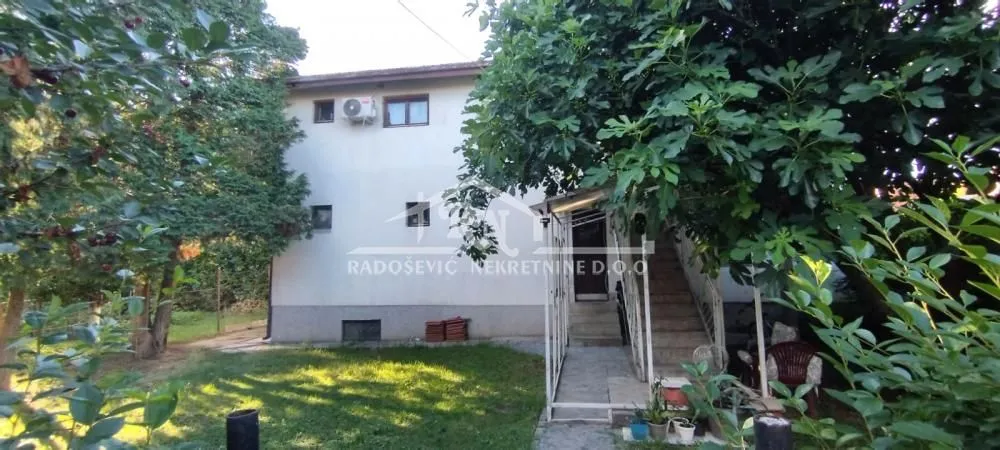 Prodaja, kuća, 366m², Obrenovac, Beograd