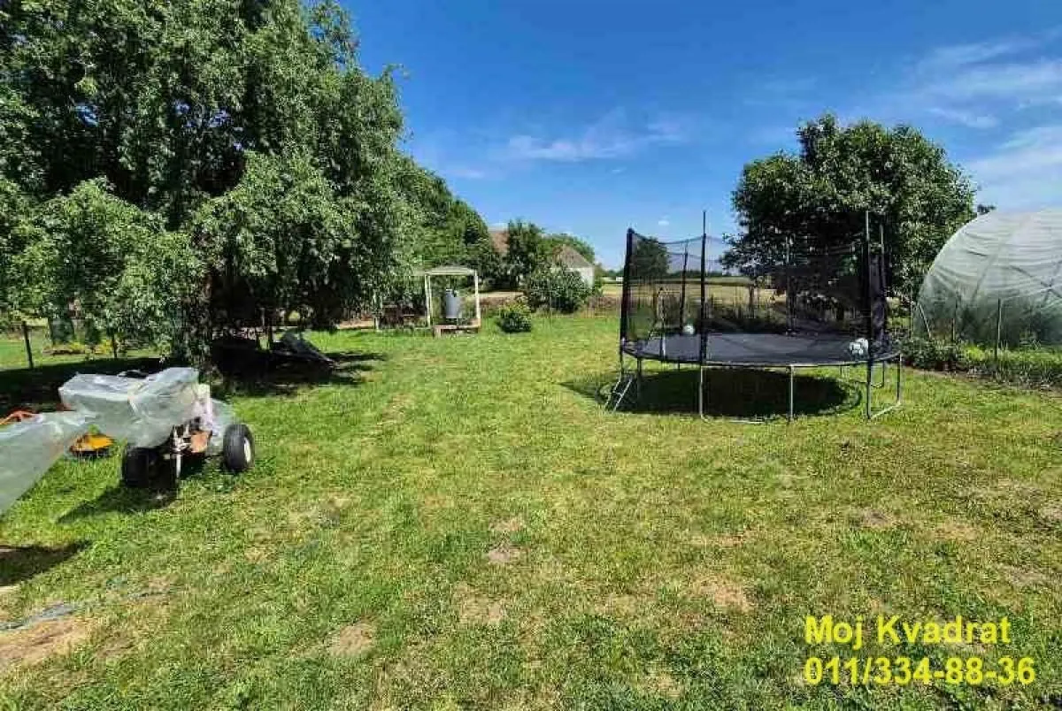 Prodaja, kuća, 244m², Čenej, Novi Sad Sve Podlokacije