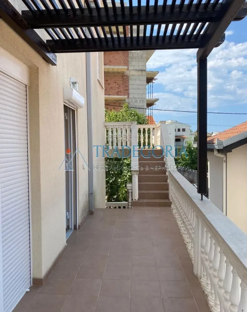 Prodaja, kuća, 167m², Bar, Crna Gora
