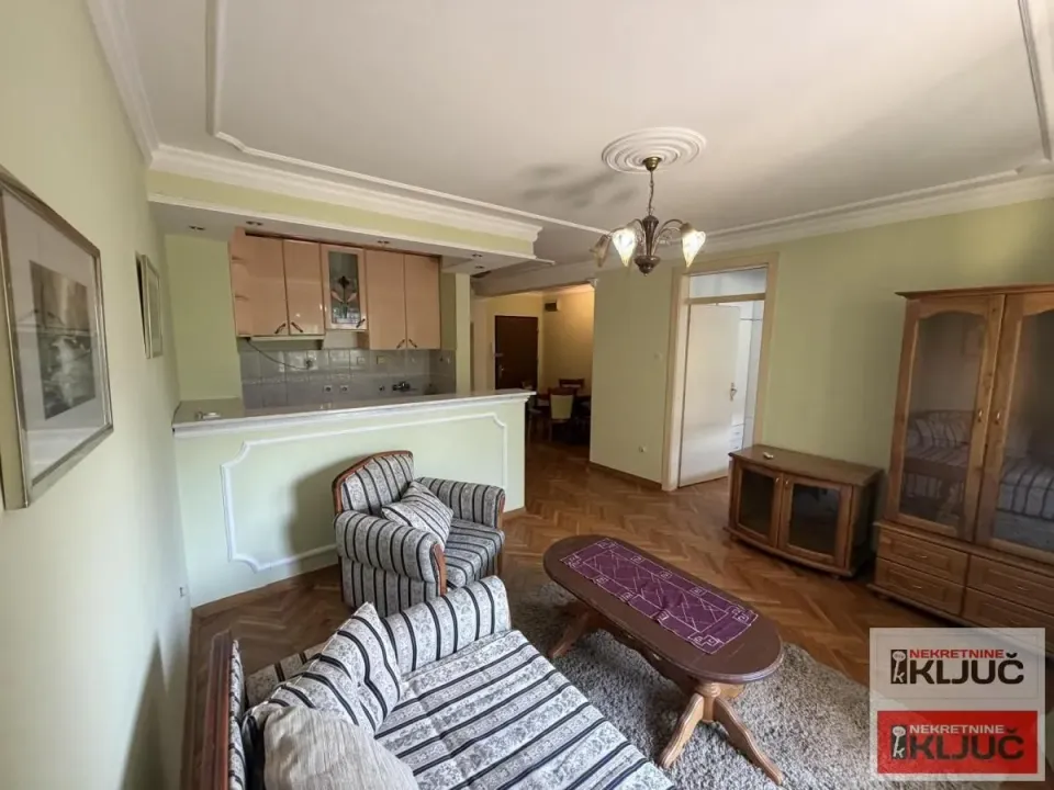 Rent, two bedroom apartment, 46m², Bulevar Oslobodjenja, Novi Sad Sve Podlokacije
