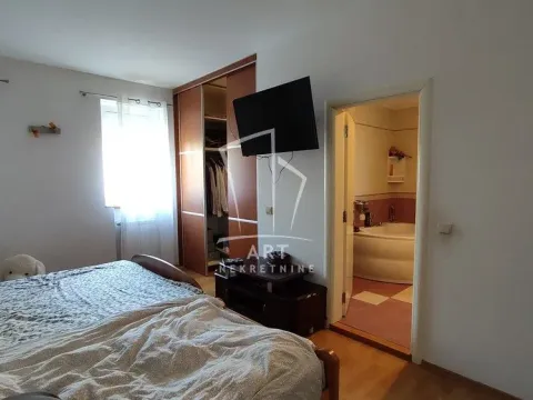 Prodaja, kuća, 427m², Voždovac Sve Podlokacije, Beograd - image 5