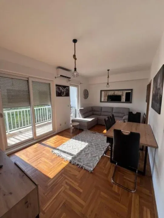 Prodaja, stan, 76m², Zabjelo, Podgorica