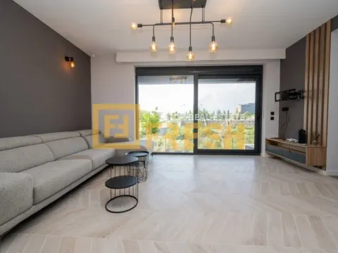 Izdavanje, kuća, 214m², Stara Varoš, Podgorica - image 5