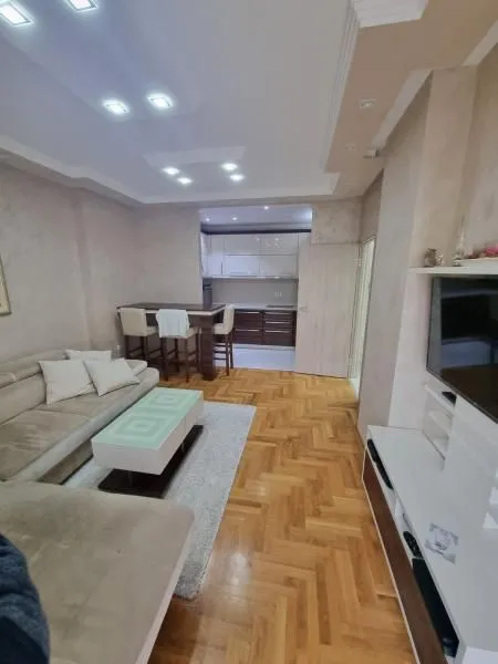 Prodaja, trosoban stan, 59m², Bulevar Evrope, Novi Sad Sve Podlokacije