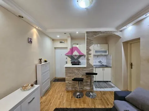 Prodaja, jednosoban stan, 27m², Rotkvarija, Novi Sad Sve Podlokacije - image 2