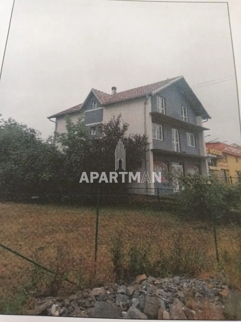 Sale, house, 300m², Centar, Topola