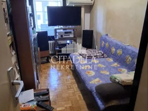 Prodaja, trosoban stan, 85m², Cerak Vinogradi, Beograd - image 12