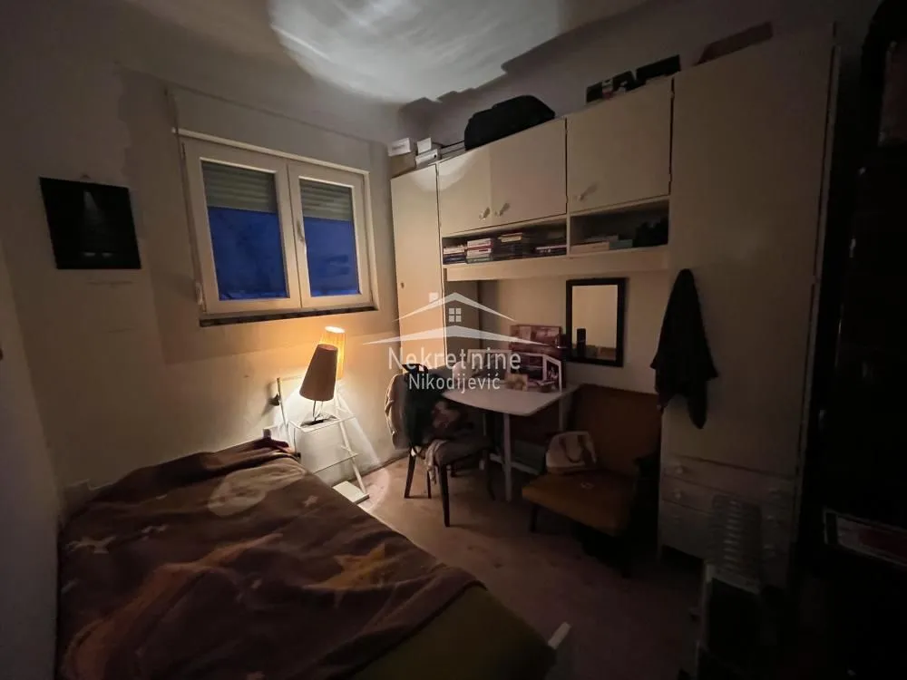 Prodaja, četvorosoban stan, 97m², Centar Sve Podlokacije, Beograd