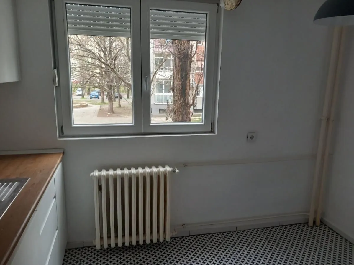 Prodaja, jednosoban stan, 31m², Bulevar Oslobodjenja, Novi Sad Sve Podlokacije