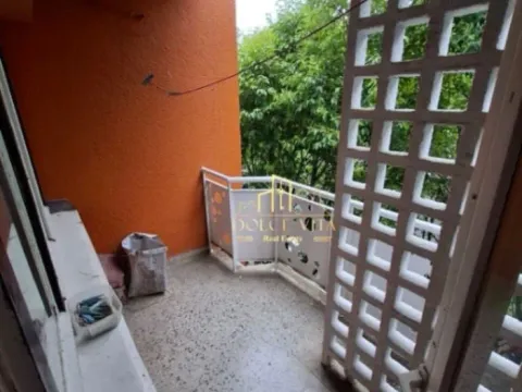 Izdavanje, jednosoban stan, 50m², Oktobarske Revolucije, Podgorica - image 11