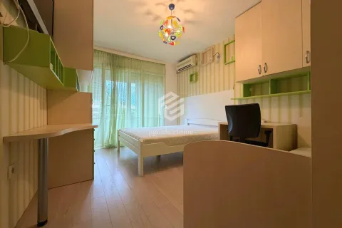 Rent, one bedroom apartment, 54m², Preko Morače, Podgorica - image 10