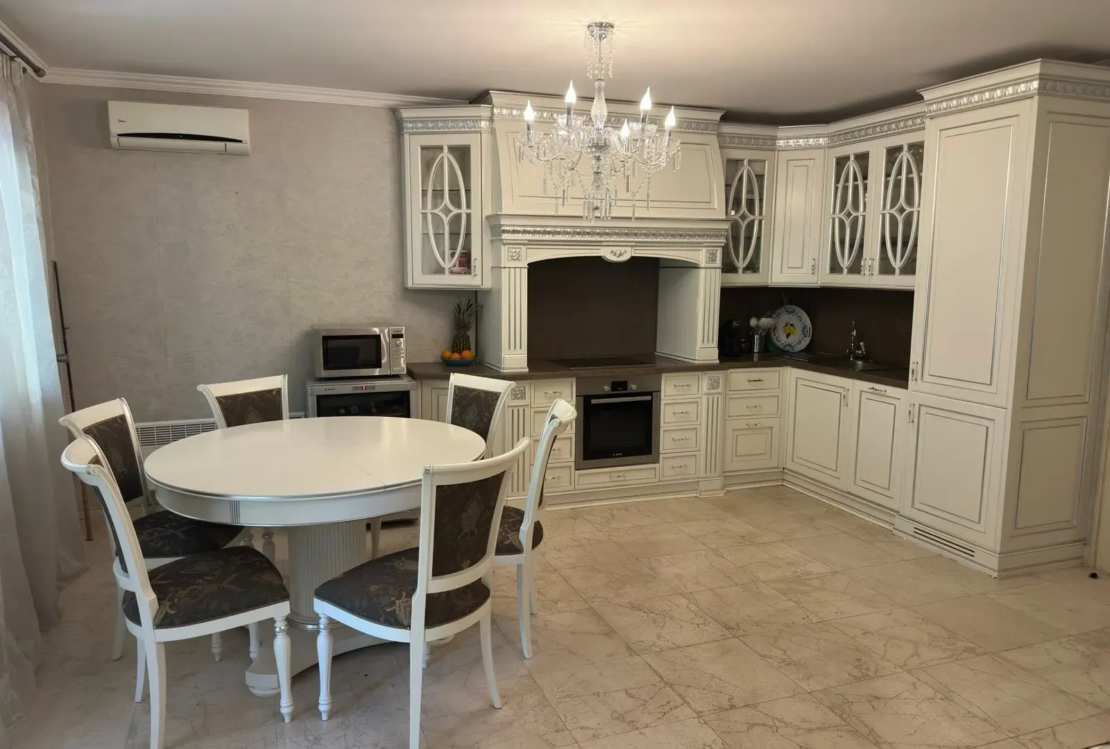 Rent, house, 176m², Lastva Grbaljska, Kotor