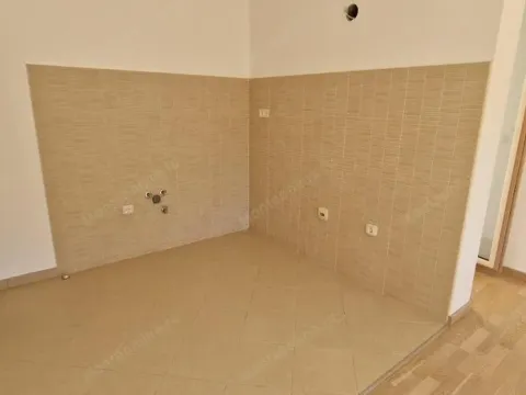 Prodaja, jednosoban stan, 53m², Bečići, Budva - image 4