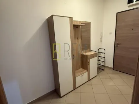 Izdavanje, jednosoban stan, 52m², Ljubović, Podgorica - image 1