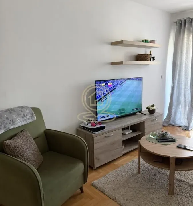 Rent, two bedroom apartment, 59m², Centar, Kragujevac