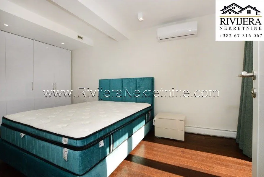 Prodaja, dvosoban stan, 74m², Đenovići, Herceg Novi