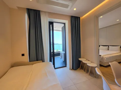 Sale, one bedroom apartment, 44m², Bečići, Budva - image 9