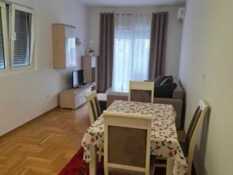 Rent, parking/garage, 58m², Rozino, Budva - image 8