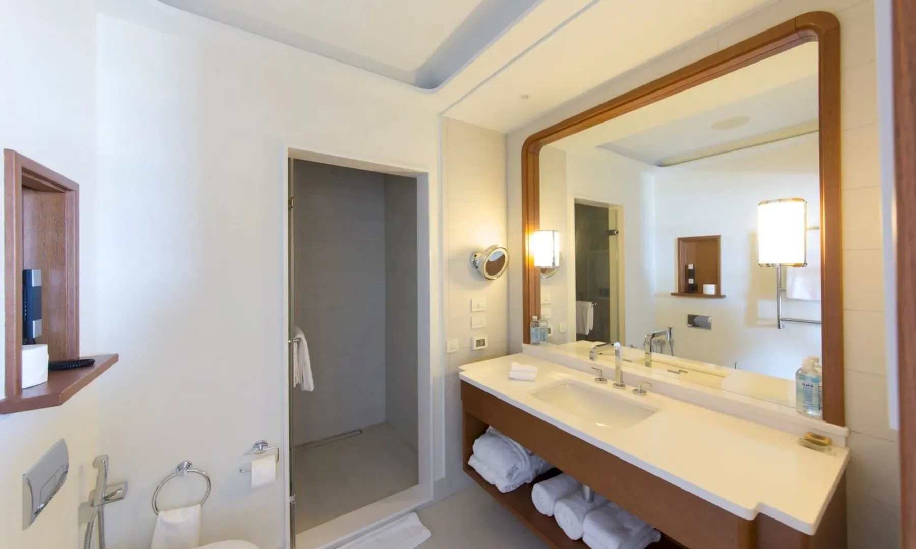 Sale, three bedroom apartment, 236m², Porto Montenegro, Tivat