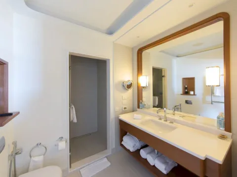 Sale, three bedroom apartment, 236m², Porto Montenegro, Tivat - image 10