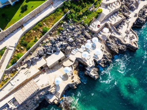 Prodaja, četvorosoban stan, 201m², Dobra Voda, Budva - image 1