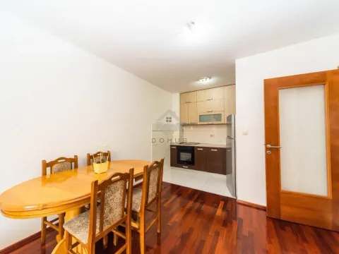 Rent, one bedroom apartment, 45m², Stari Aerodrom, Podgorica - image 4