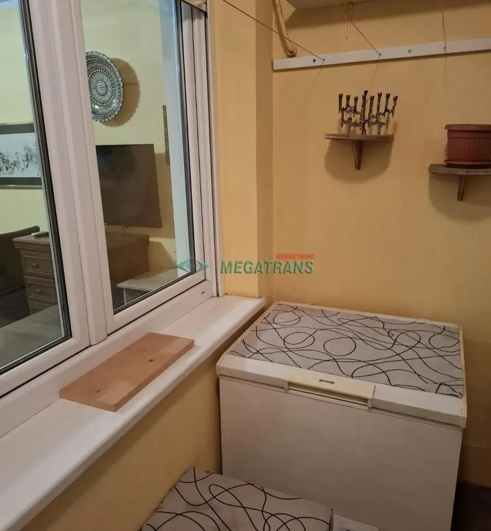 Rent, two bedroom apartment, 42m², Bulevar patrijarha Pavla, Novi Sad Sve Podlokacije