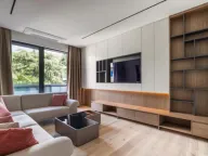 Rent, one bedroom apartment, 80m², Tivat, Crna Gora - image 9