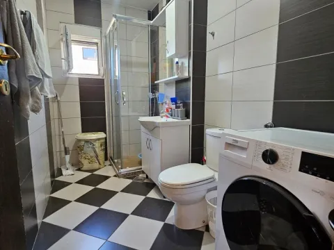 Prodaja, dvosoban stan, 95m², Drpe Mandića, Podgorica - image 14