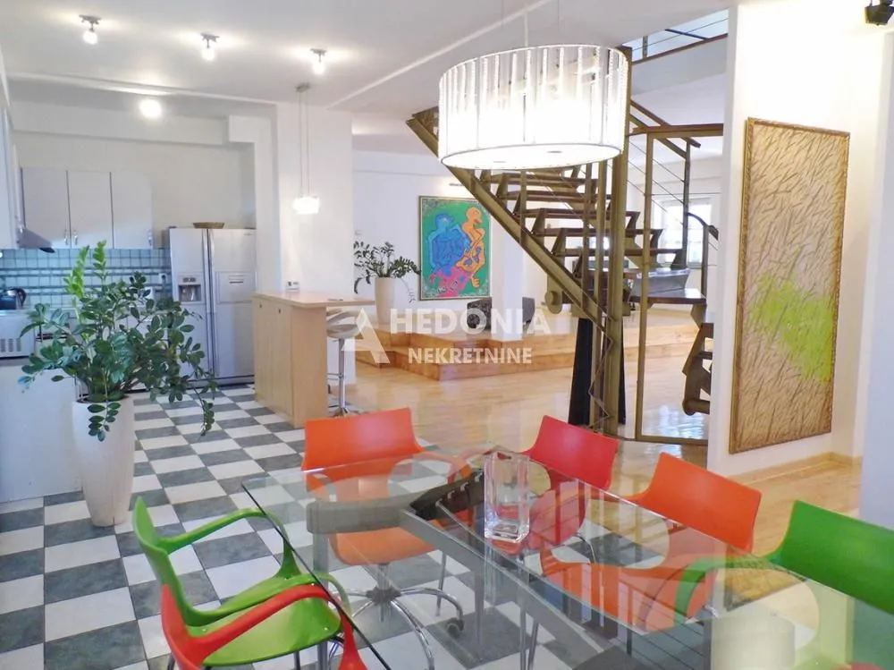Rent, house, 450m², Zvezdara Sve Podlokacije, Beograd