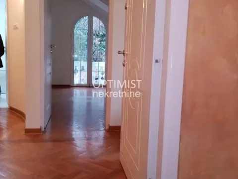 Izdavanje, trosoban stan, 88m², Profesorska Kolonija, Palilula Sve Podlokacije - image 7