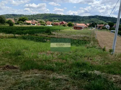 Zemljište in Trnava