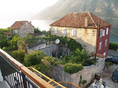 Sale, house, 384m², Stoliv, Kotor - image 11