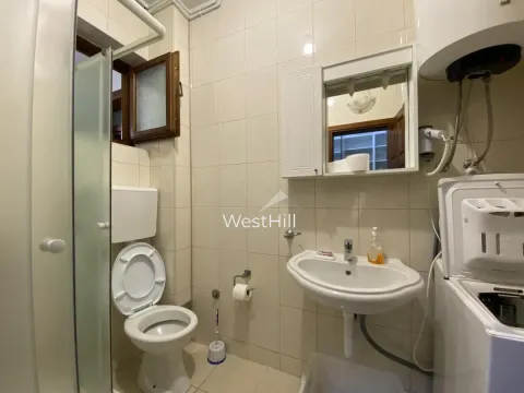 Prodaja, ugostiteljski objekat, 311m², Bečići, Budva - image 16