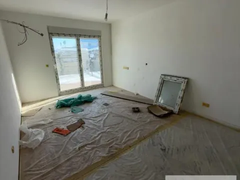 Prodaja, jednosoban stan, 39m², Stara Pazova, Srbija - image 2