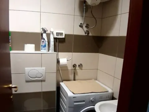 Izdavanje, garsonjera, 31m², City Kvart, Podgorica - image 8